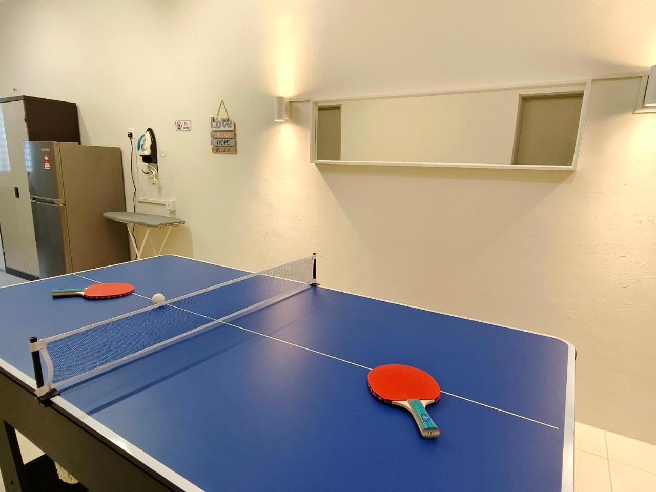Newcastle Seri Impian Snooker Ping Pong Neflix クルアン エクステリア 写真