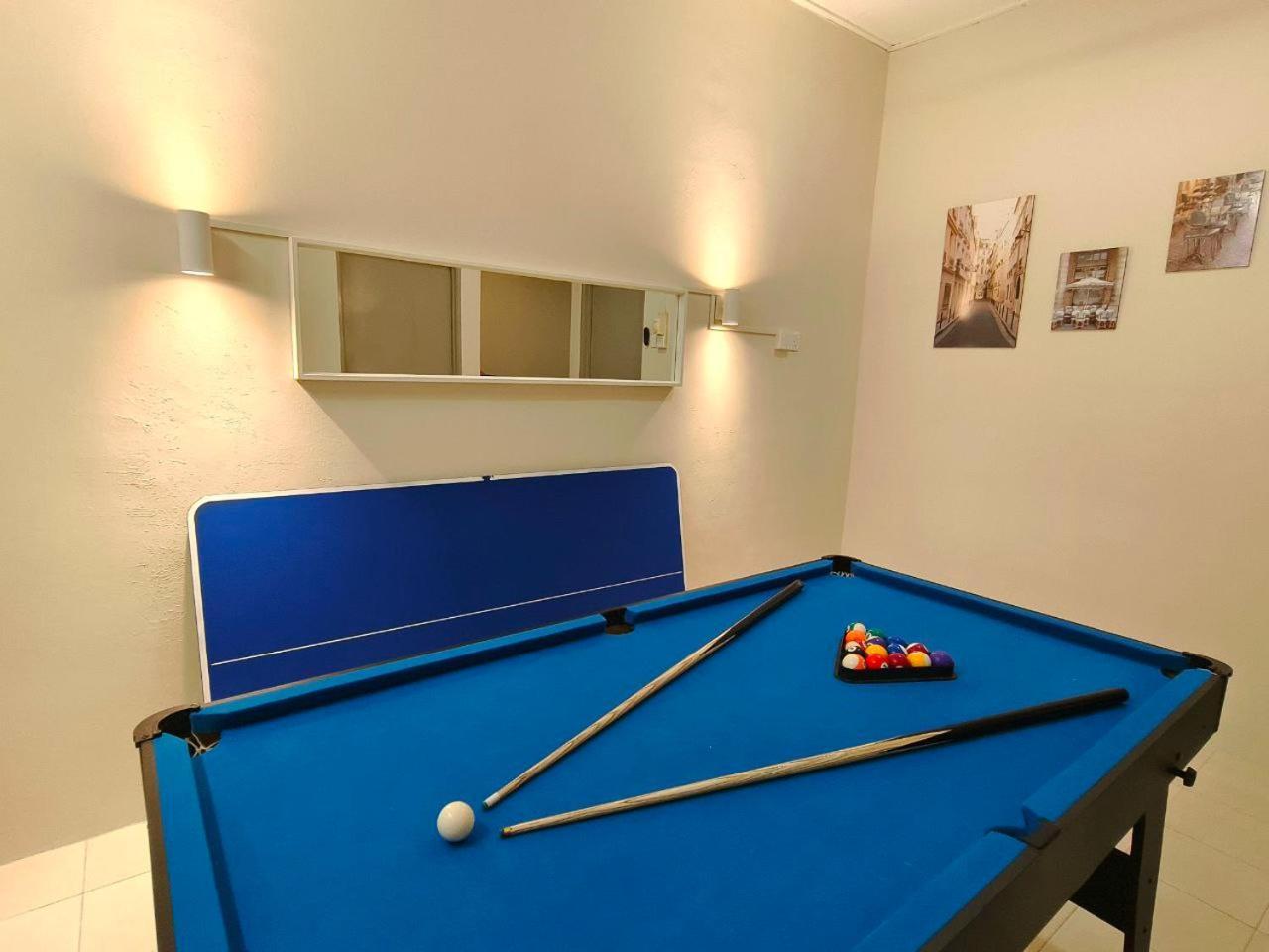 Newcastle Seri Impian Snooker Ping Pong Neflix クルアン エクステリア 写真